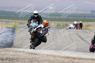 media/May-25-2025-Lets Ride (Sun) [[0ff033e448]]/B Group/1120am (Grapevine)/